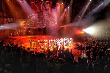 Starlightexpress Finale. Seit 1988 l�uft das Musical in Bochum ohne Unterbruch und hatte bis heute �ber 15'000'000 Besucher.