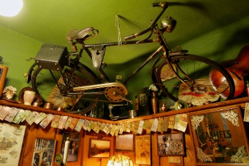 Wieder zu Hause (im Hotel) geht es nochmals ins Irische Pub (da sonst nichts offen hat)