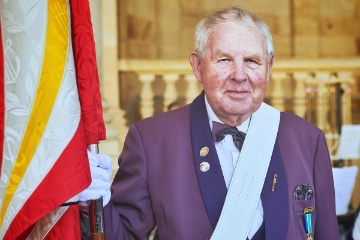 Unser F�hnrich Ueli Oberli