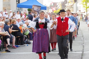 2.ter Durchgang: Trachtengruppe Sissach