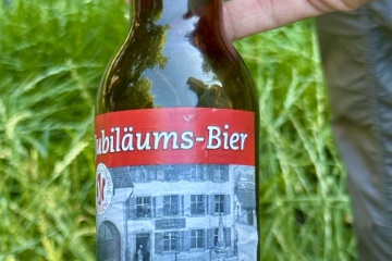 Es gab Jubil�umsbier und das traditionelle Waldfestals Zwischenverpflegung