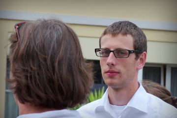 045-IMGP2400