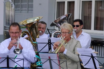 141-IMGP2305