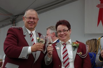 Rico Freiermuth und Monika Speiser werden "Veteranen" des MV Eptingen