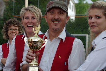 Der MV Gelterkinden gewinnt den Preis fr das bestgespielte Werk in der Kategorie Harmonie