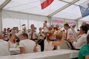 Ziemlich grosser Bahnhof fr die Veteranen des MV Wahlen