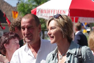 Niggi Brtschi und Nationalrtin Maya Graf