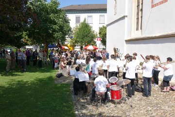 Die Jugendmusik Regio Sissach umrahmte den offiziellen Empfang der Ehrengste