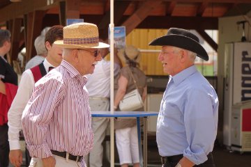 Herren mit Hut: Walter Schwob und Bruno Attanasio
