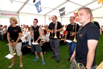 MVS Fanfarentruppe - [Bild zVg] : Urs Oberli,Hans Jenzer